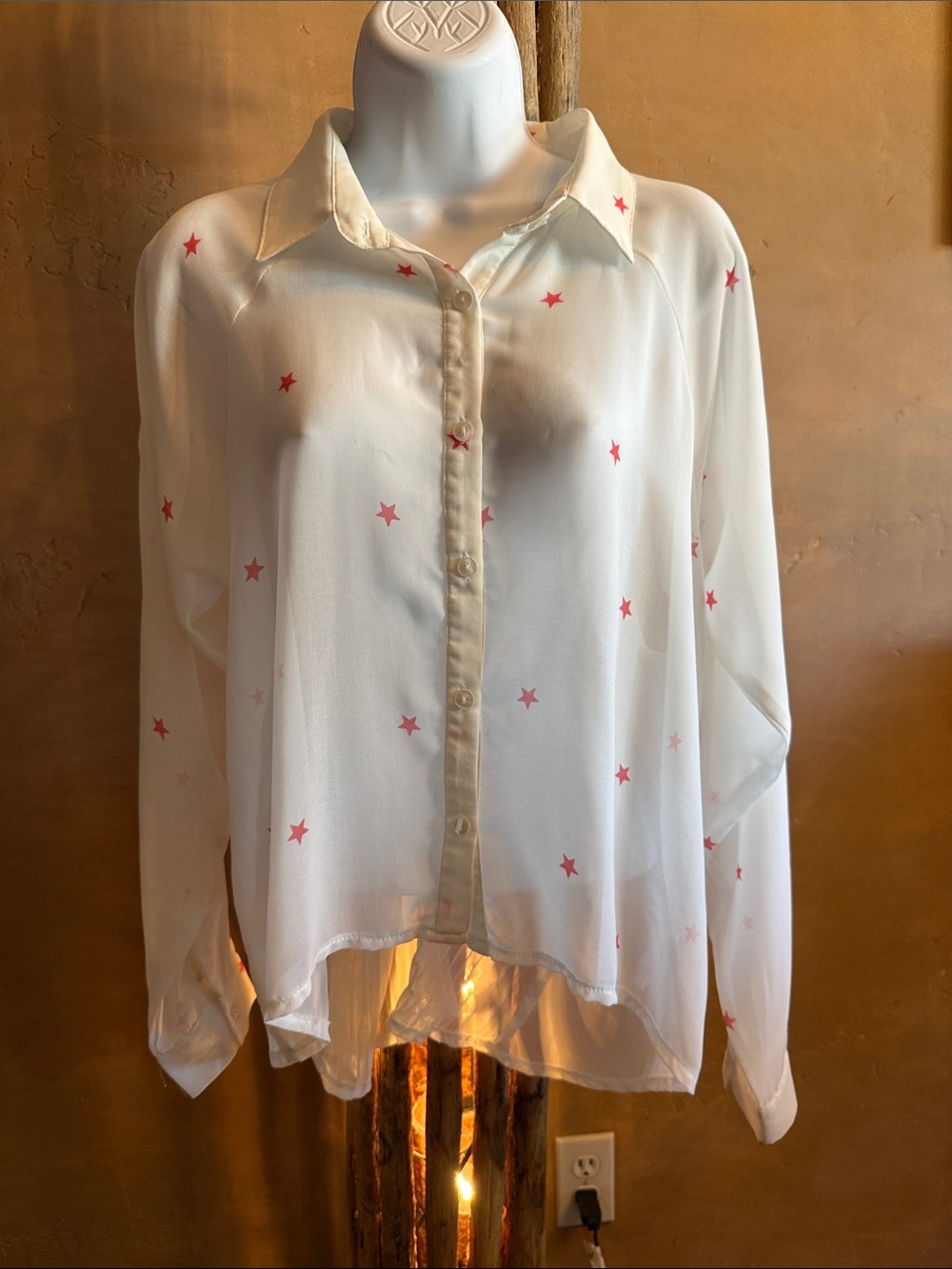 Hot & Delicious Large White Button-Up Tuxedo Blouse with Pink Star Print